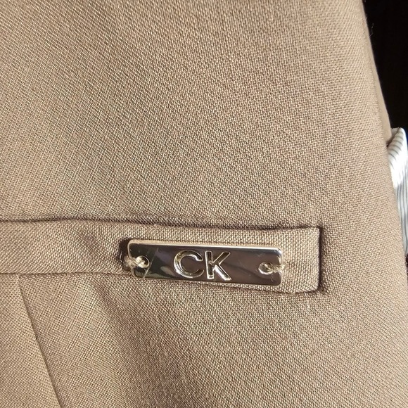 Calvin Klein Women's Blazer Plus Size - Picture 9 of 9